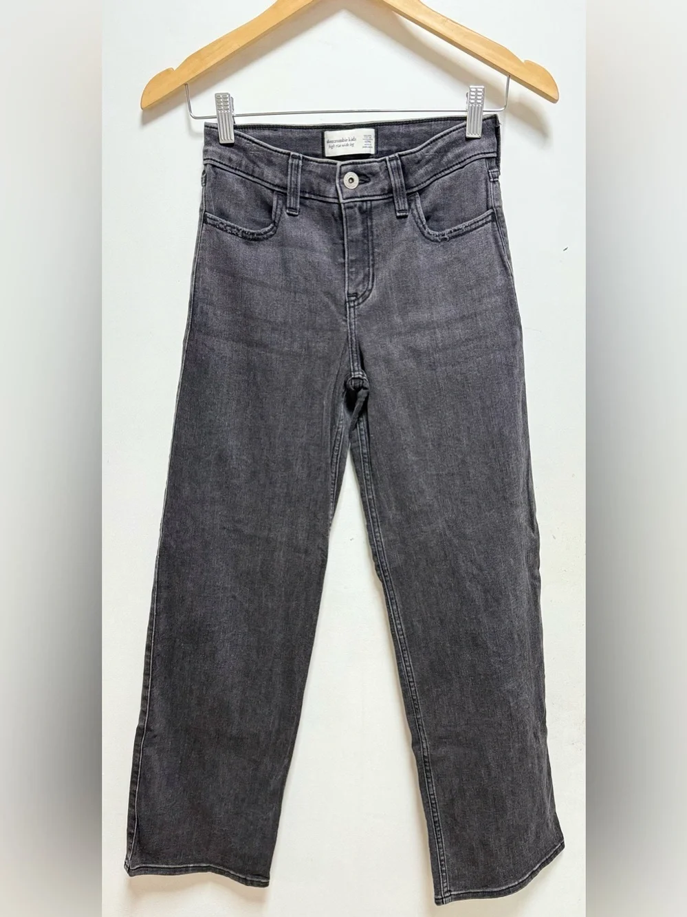 Abercrombie & Fitch Kids Gray Straight-Leg Jeans - Picture 1 of 8